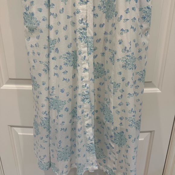 India Amory mid length dress worn 2 times. great details. short puff sleeves - Picture 3 of 10